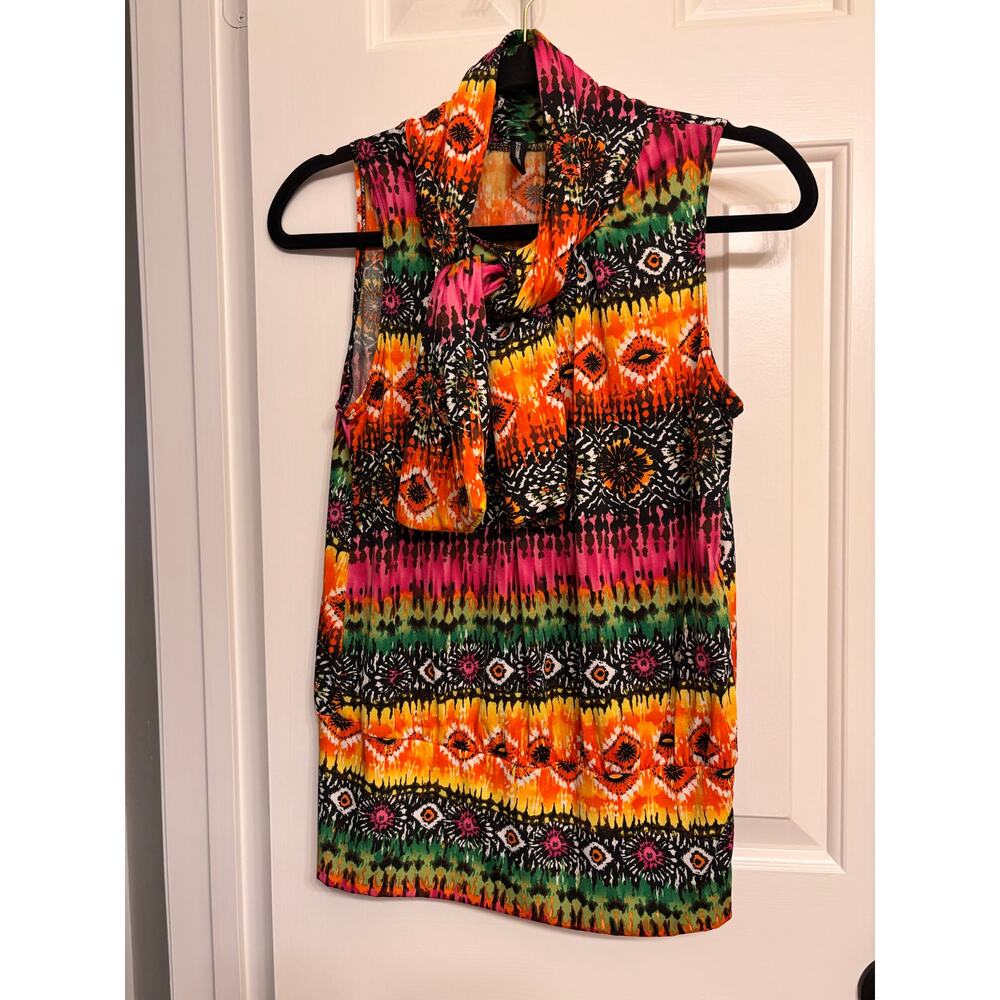 Y2K Women’s sleeveless top with neck scarf tie